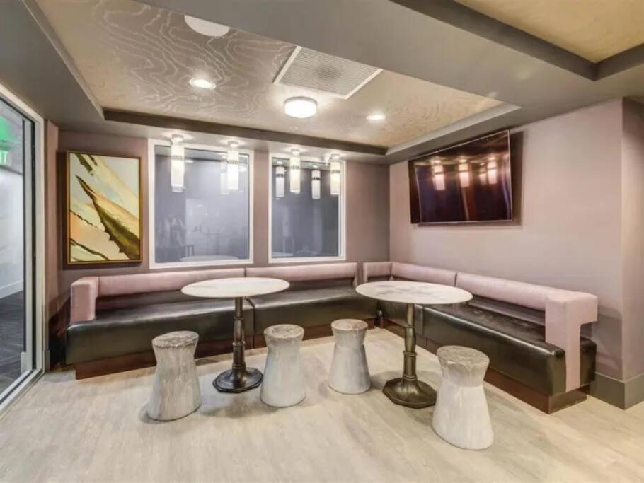 Apartamento Luxurious Retreat In Slc Salt Lake City Exterior foto