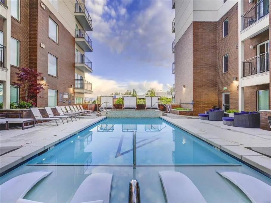Apartamento Luxurious Retreat In Slc Salt Lake City Exterior foto
